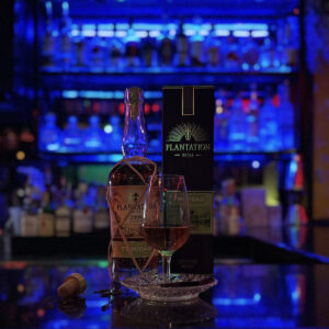 red_culture_bar_katerini_cocktails_greece_plantation